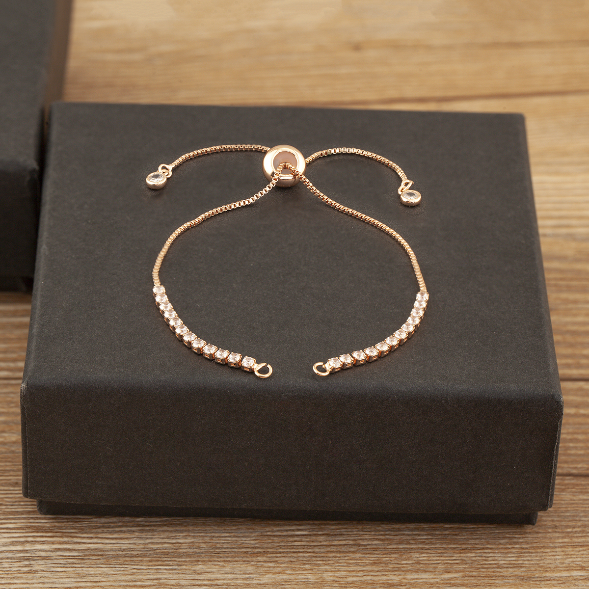 Nidin Hot White Zircon Paralle - Women Accessories In Wholesale บทวิจารณ์และราคา
