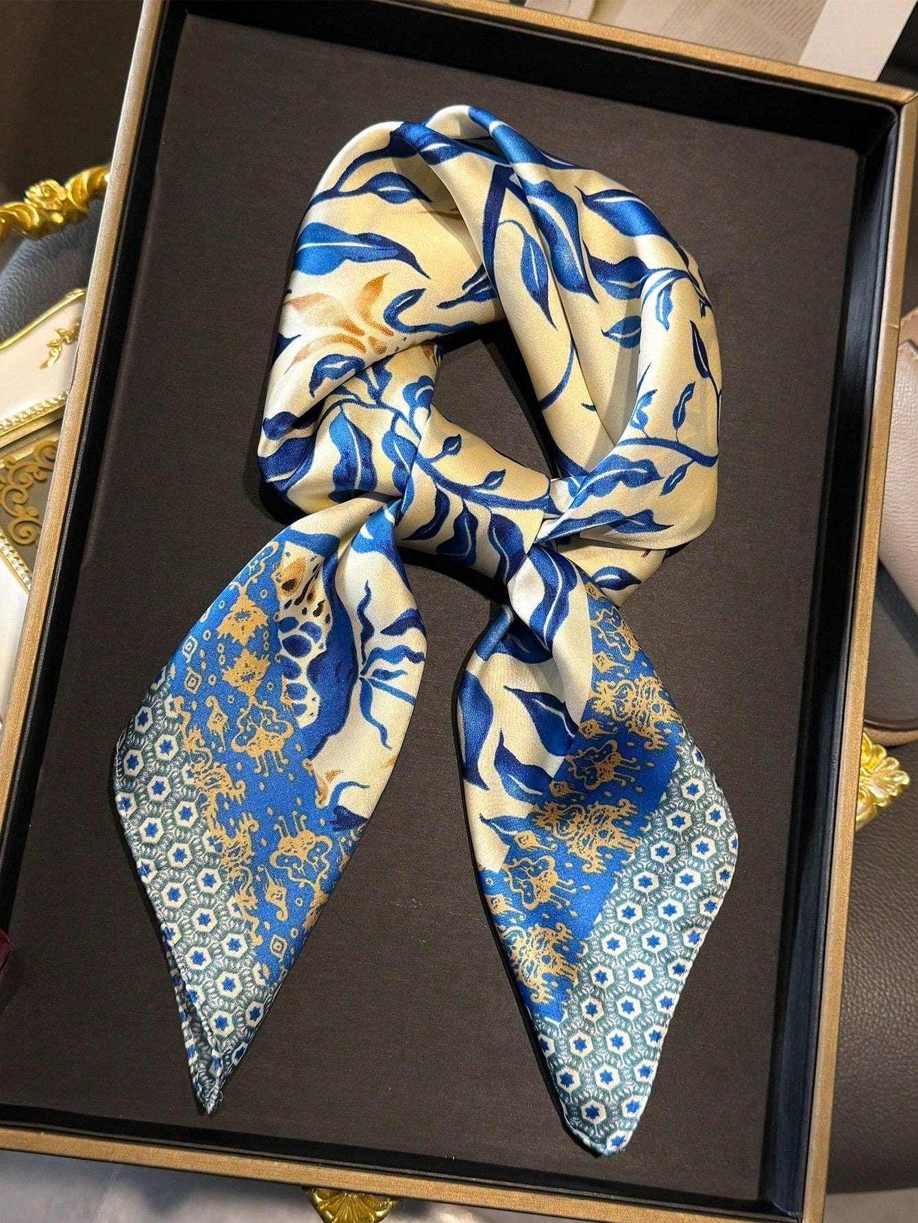 Luxury Brand Bohemia Print Squ - Silk Scarf Square บทวิจารณ์และราคา