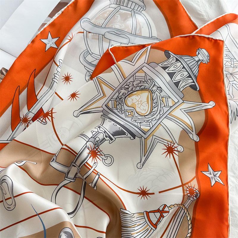Luxury Brand Scarf Large Silk  - Women Accessories Brands บทวิจารณ์และราคา