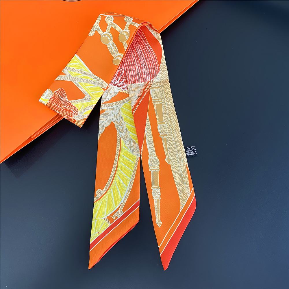 Brand Silk Scarf Design Women  - Women Accessories Brands บทวิจารณ์และราคา