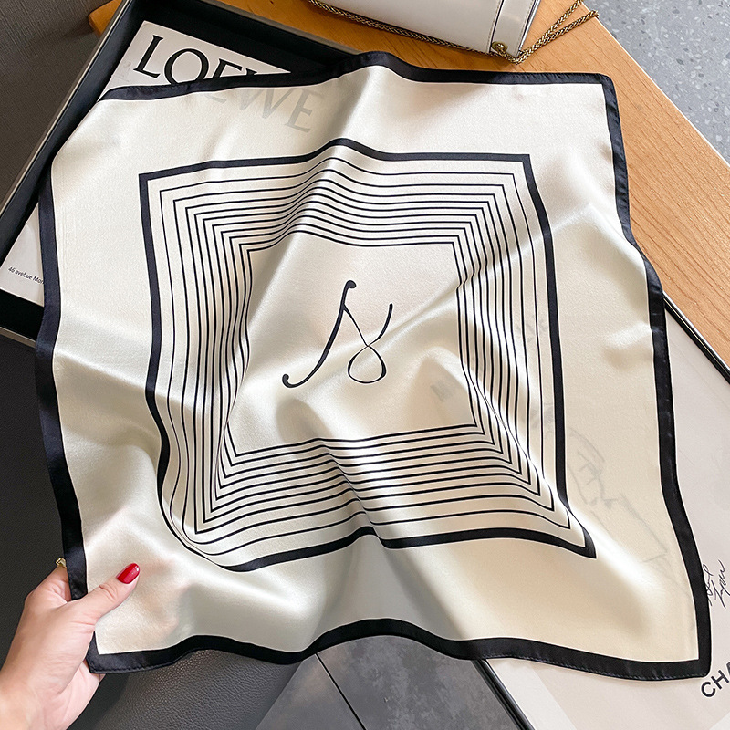 Design Shawl 100% Real Silk Sq - Women Accessories Brands บทวิจารณ์และราคา