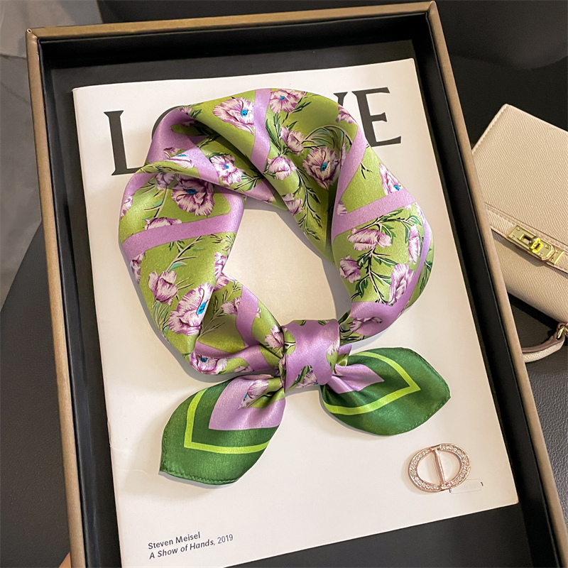 Brand 100% Mulberry Silk Scarf - Women Accessories Brands บทวิจารณ์และราคา