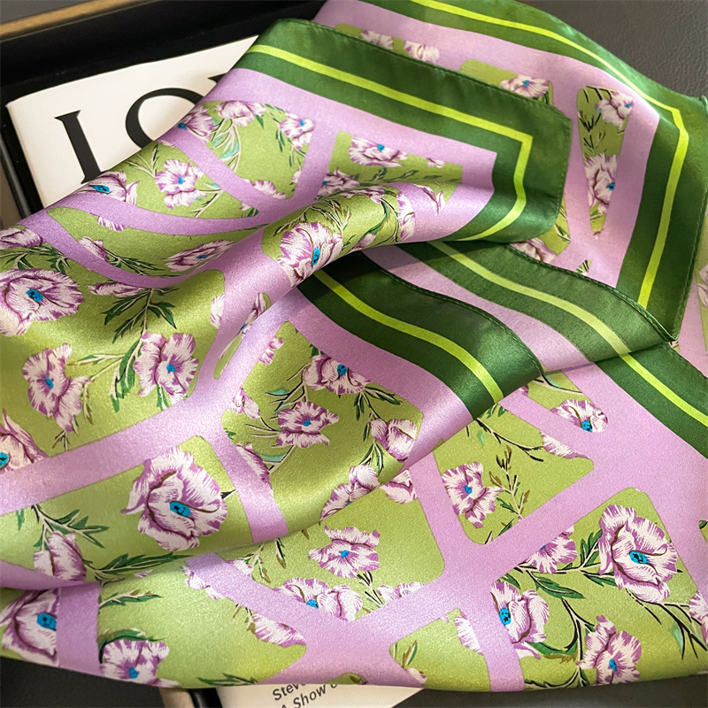 Brand 100% Mulberry Silk Scarf - Women Accessories Brands บทวิจารณ์และราคา